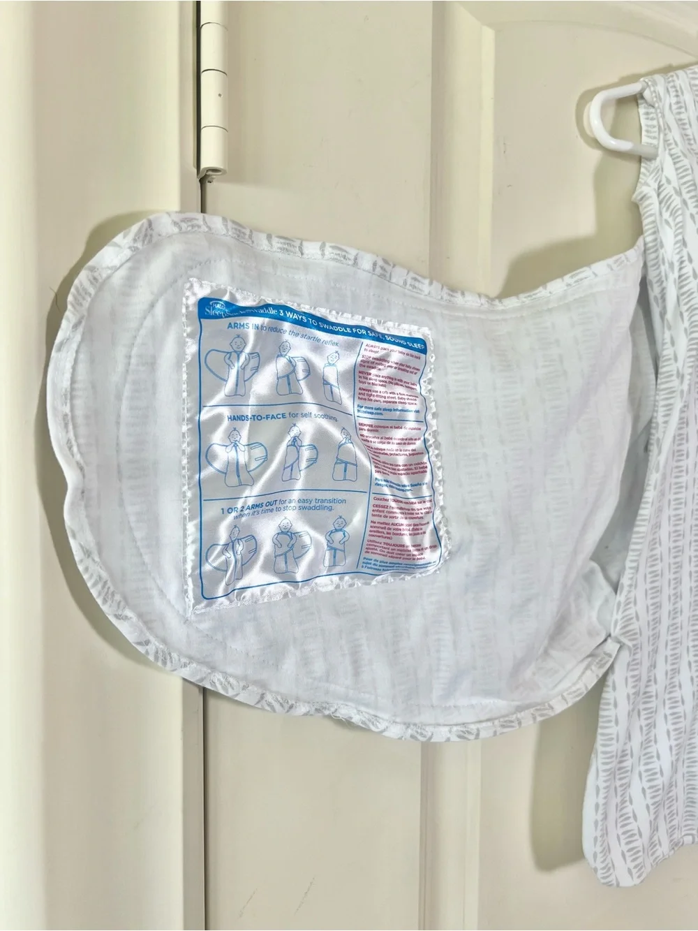 HALO SleepSack Swaddle - Gray/White Pattern - Newborn (NB) 0-3 Months